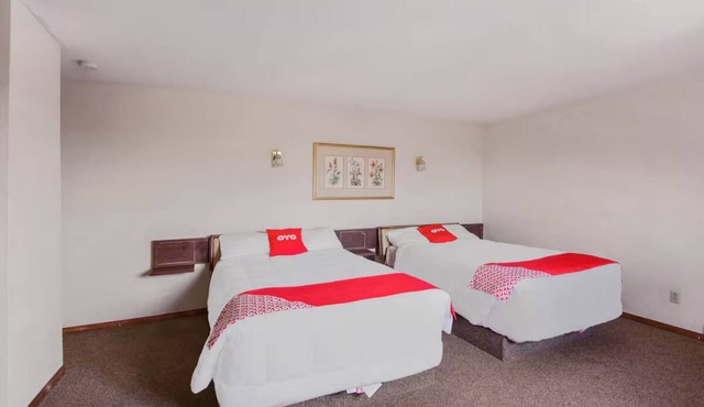Enjoy 4 Comfortable Rooms w/Private Bath Near Cheyenne Wells
