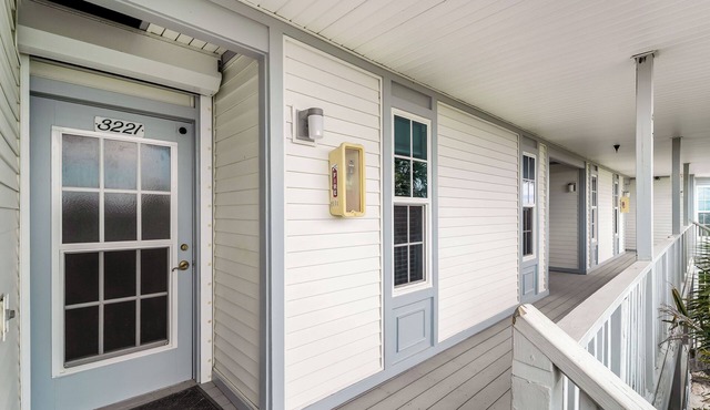 Enjoy a Beautiful Gulf Sunset from the Screened Porch on Resort Villa A3221B