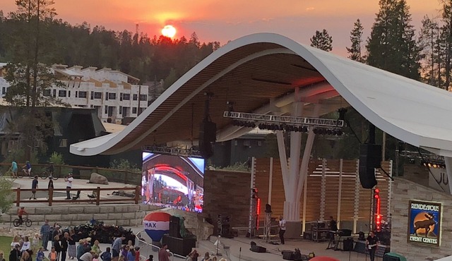 Enjoy a front row seat to all Winter Park downtown activities!