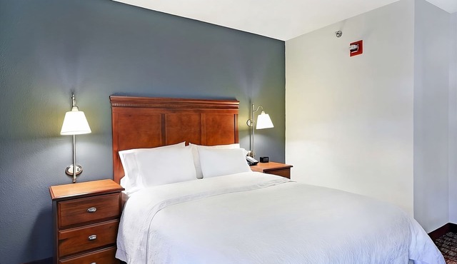 Enjoy a Hassle-Free and Suiting Stay! Pet-friendly Hotel w/Pool, Free Breakfast