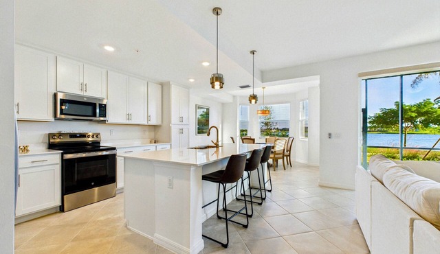 Enjoy a luxury 2BR/2BA Condo in beautiful Ave Maria Golf and Country Club