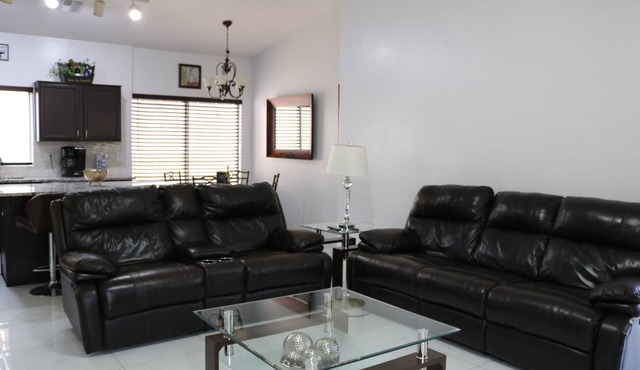 Enjoy a peaceful, comfortable, unique and family-friendly time at Casa Leeza.