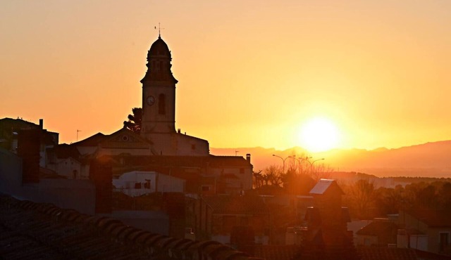 Enjoy a Rural Holiday, relax in Ca la Lola