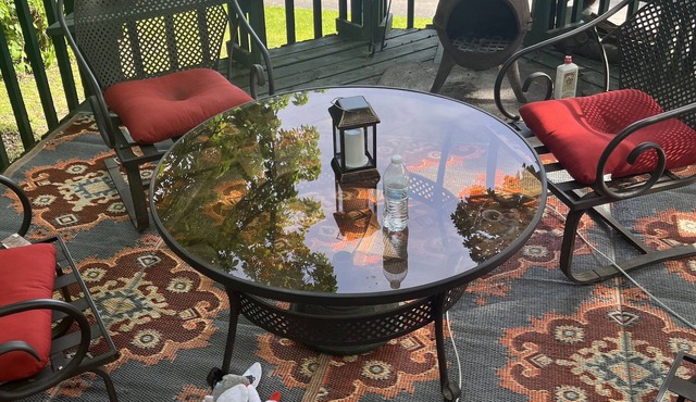 Enjoy a serene stay at Eagle Nest Cottage