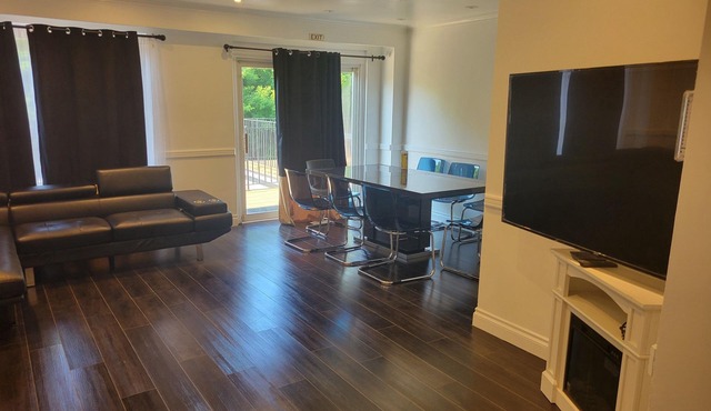 Enjoy a short stay in our newly renovated house with internet and cable TV.