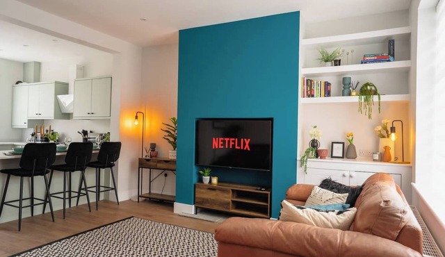 Enjoy a stylish, comfortable stay at Sawley Cottage, a beautiful, spacious, modern 2 bedroom house by Above Rubies in central Skipton - The gateway to the Yorkshire Dales!