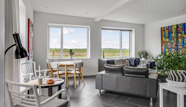 Enjoy a wonderful vacation in this quietly located vacation home.