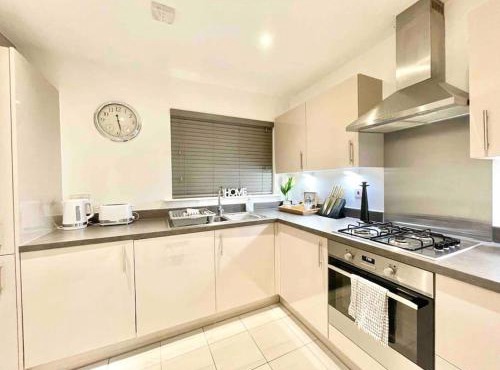 Enjoy all of Hazel House peaceful modern home with parking