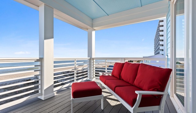 Enjoy AMAZING VIEWS at almost new spacious oceanfront unit, huge deck, elevator