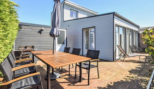 Enjoy an unforgettable vacation in this inviting vacation home near the beach!