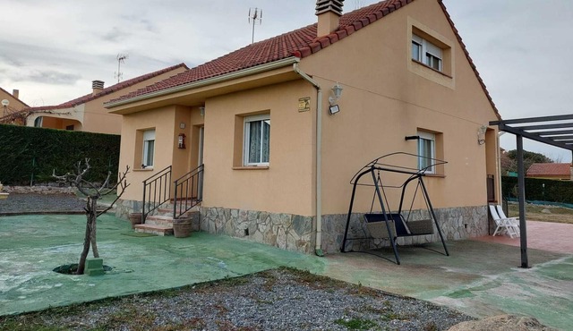 Enjoy and relax in the Robledal