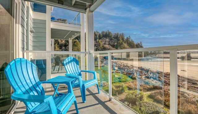 Enjoy Bayfront Views from this Affordable 1 Bedroom Condo in the Taft District