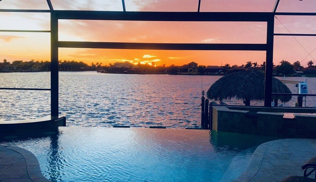 Enjoy Beautiful Sunsets on Brittania Lake with Gulf Access