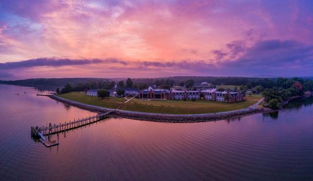 Enjoy Breathtaking Beauty on the Chesapeake Bay