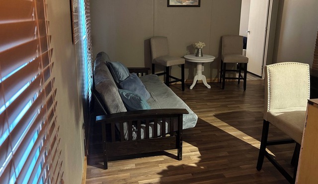 Enjoy green house cozy special space for vacation or stop traveling, away noise.