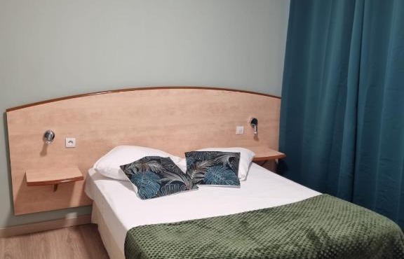 Enjoy HOTELS PERPIGNAN SUD POLLESTRES