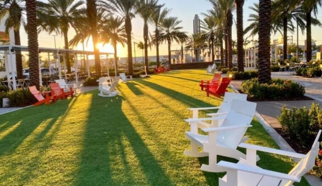 Enjoy our brand new home close to Hollywood in Hallandale Beach!
