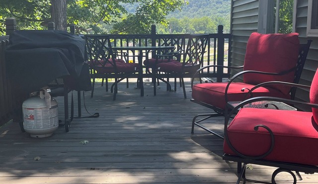 Enjoy our Cozy Cottage in Emporium, PA!