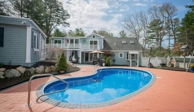 Enjoy Poolside Life This Summer, Contact Us Today!