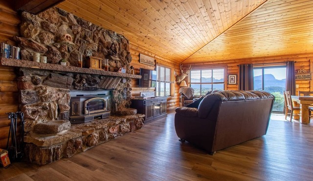 Enjoy Privacy and Mountain Views At Our 50 Acre Ranch Near 2 of Utah's Mighty 5!