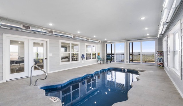 Enjoy Private Indoor Pool, Theatre Room & Game Room, Lake Views, Free Daily Tickets!