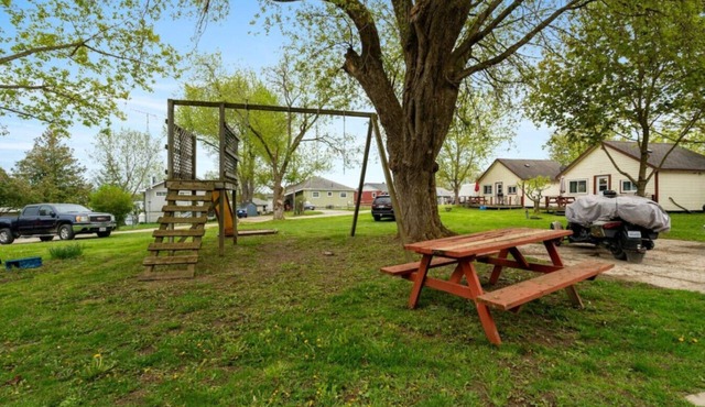 Enjoy, Relax at Rice Lakes!