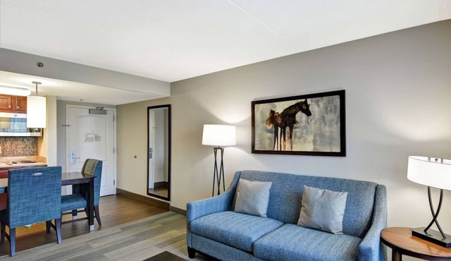 Enjoy Spacious Unit w/Kitchen, BQQ Area & Free Parking | Near Fayette Mall