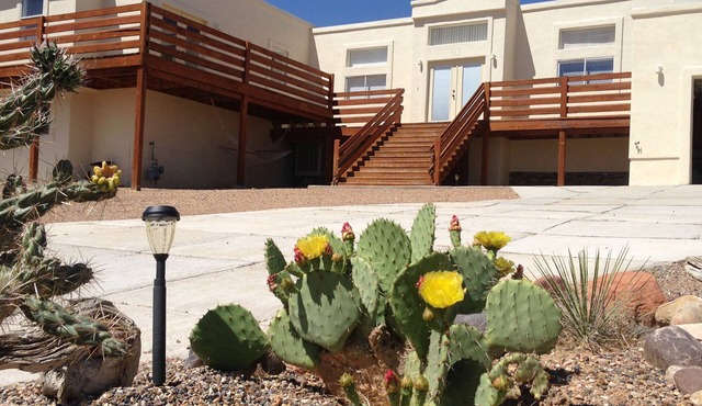 Enjoy stunning Lake Powell views from your deck—relax, unwind, and explore!