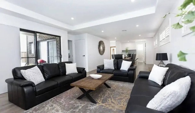 Enjoy stylish city living in this brand new 4 bedroom townhouse in Wagga CBD.