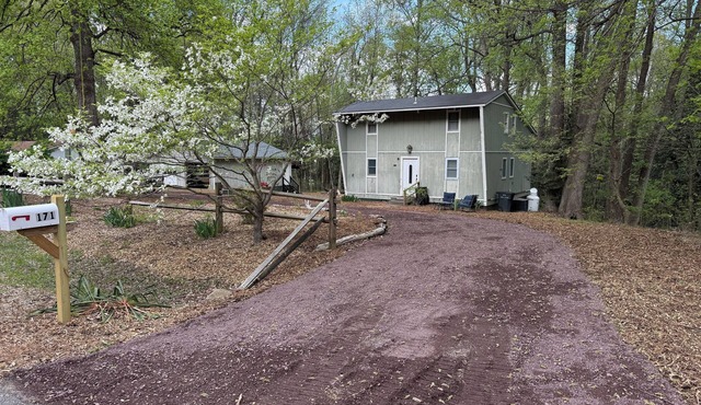 Enjoy the beach & the woods while you relax & unwind at Wandering Woods Bungalow