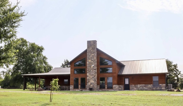 Enjoy the beautiful Sunsets at the Farmhouse!