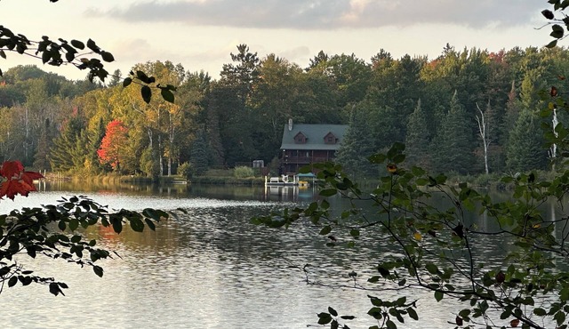 Enjoy the lake, walk in the forest, s’mores on the fire pit and deer visits.