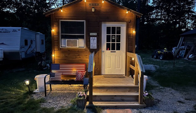 Enjoy the Michigan Sky and Glamp camping!