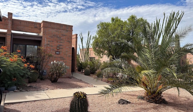 Enjoy the Moon Rising over the Santa Rita Mountains. Property in Desert Casitas.