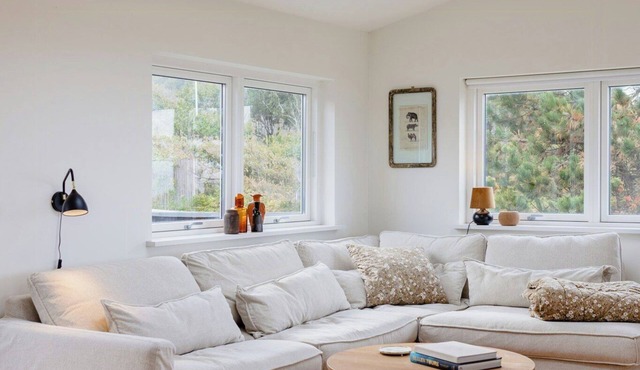 Enjoy the sound of crashing waves and ocean views