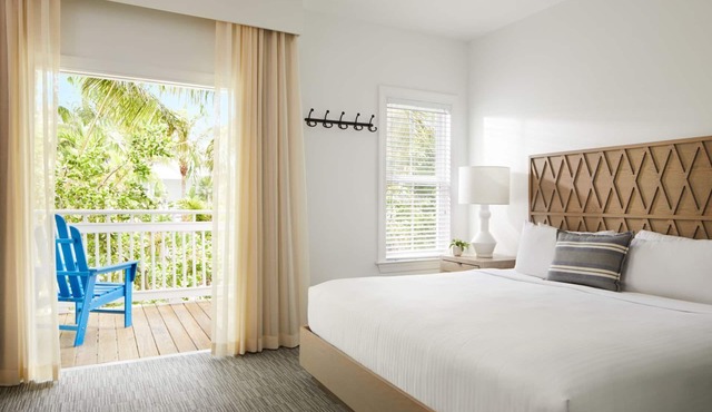 Enjoy the Tropics! Unit w/Garden View & Kitchenette, Outdoor Pool