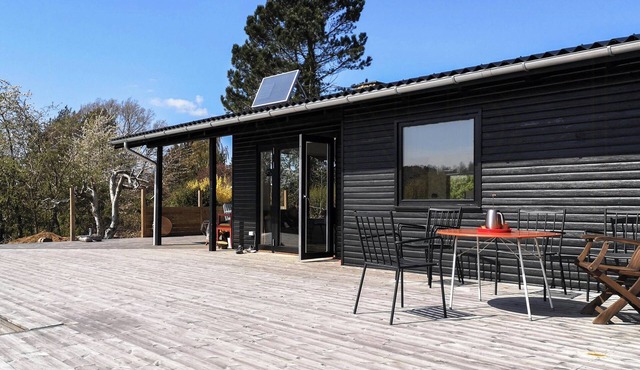 Enjoy the unique nature in the Retro Cottage