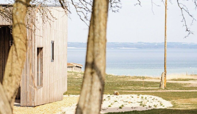 Enjoy twosomeness with a view of Helnæs