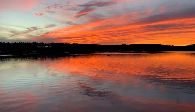 Enjoy views of the Thames River from your private terrace! Private apartment!