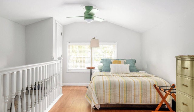 Enjoy Walkable Living & Peaceful Nights~Cozy One Bedroom, Virginia Highland, ATL