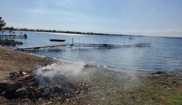 Enjoy Waterfront Cottage Life While Discovering Prince Edward Country