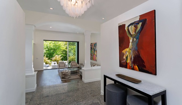 Enjoy Winery Visits, Hiking, Biking, Swimming, Golf, and Dining in Napa Valley