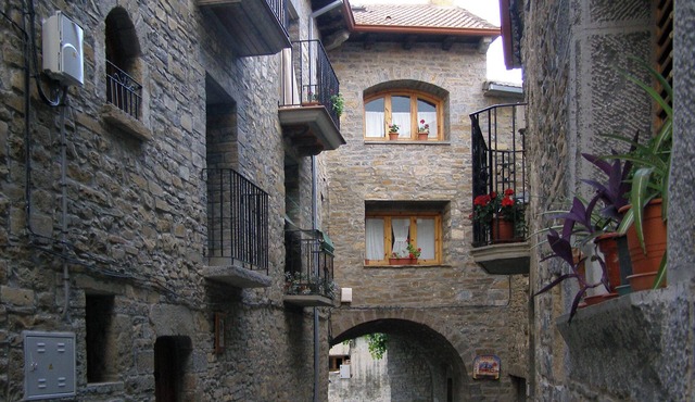 Enjoy your complete rural house in Camporrotuno, Aínsa Sobrarbe