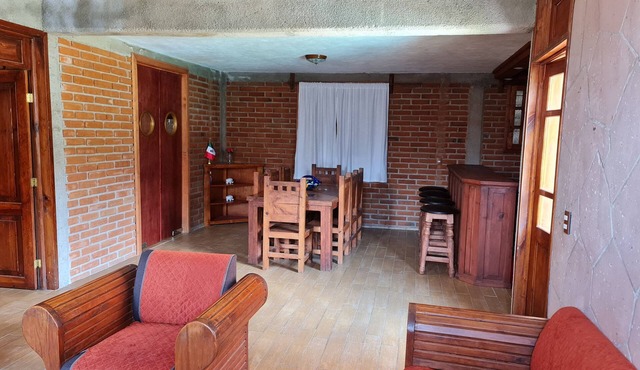 ENJOY YOUR STAY IN THIS EXCELLENT CABIN