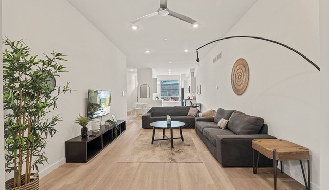 Enjoyable 2-bedroom apartment with AC in vibrant Philadelphia