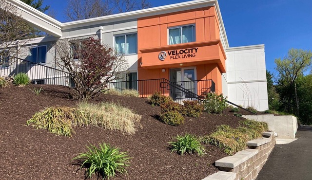 Enjoyable 2-bedroom apartment in Danbury, 635 sq. feet, furnished
