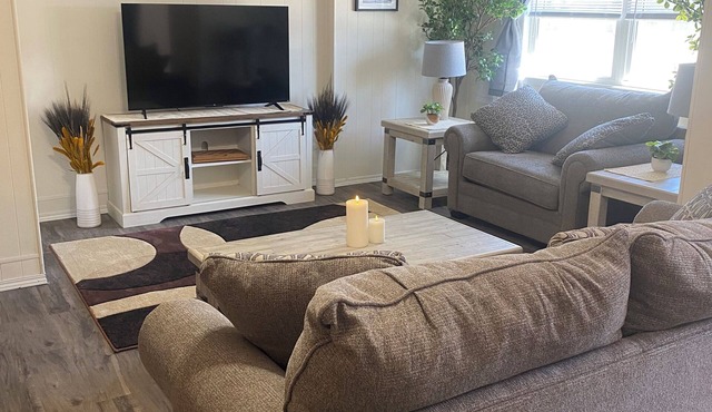 Enjoyable 2-bedroom apartment close to downtown and the hospital