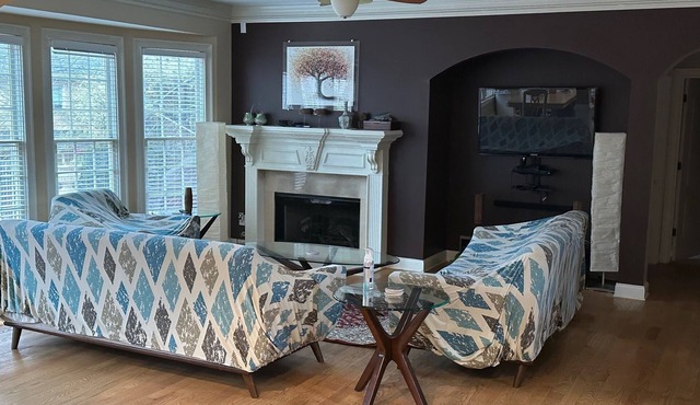 Enjoyable 2-bedroom house with AC in peaceful Smyrna neighborhood,Great location