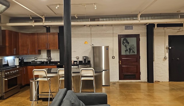 Enjoyable 2-bedroom lower level apartment in charming Lynn