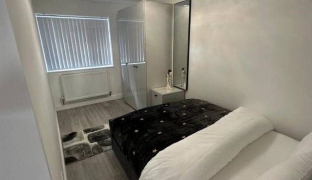 Enjoyable 3-bedroom house with WiFi in Manchester